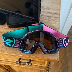 VonZipper Ski / Snow Goggles